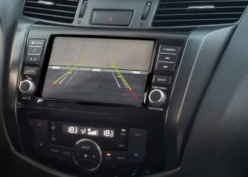 11460 Câmera de Ré Original Frontier