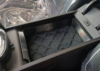 500824 Organizador Interno do Apoio de Braço Omoda E5