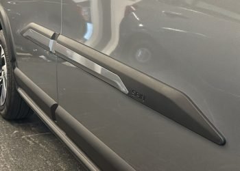 98554502 Friso Spin Prata Shark