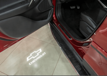 98555725 Projetor de Porta Logo Chevrolet 1