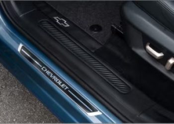 98556239 Protetor de Soleira Elegance Nome Chevrolet 1