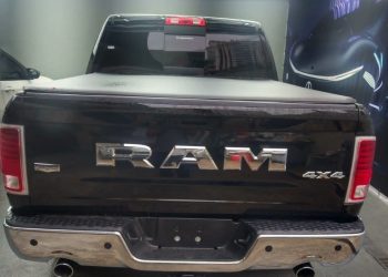 Capota de Encaixe Alternativa Ram1500 Classic